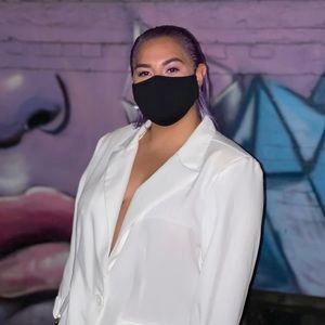 Meet your Posher, Valeria